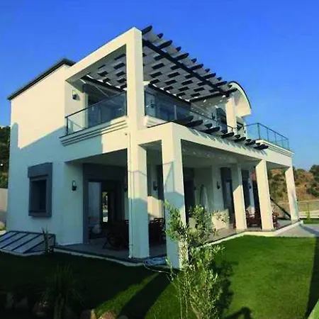 Vila On The Beach 2